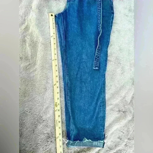 Abercrombie & Fitch Paperbag Belted Mom Jeans size 25 - Picture 9 of 10
